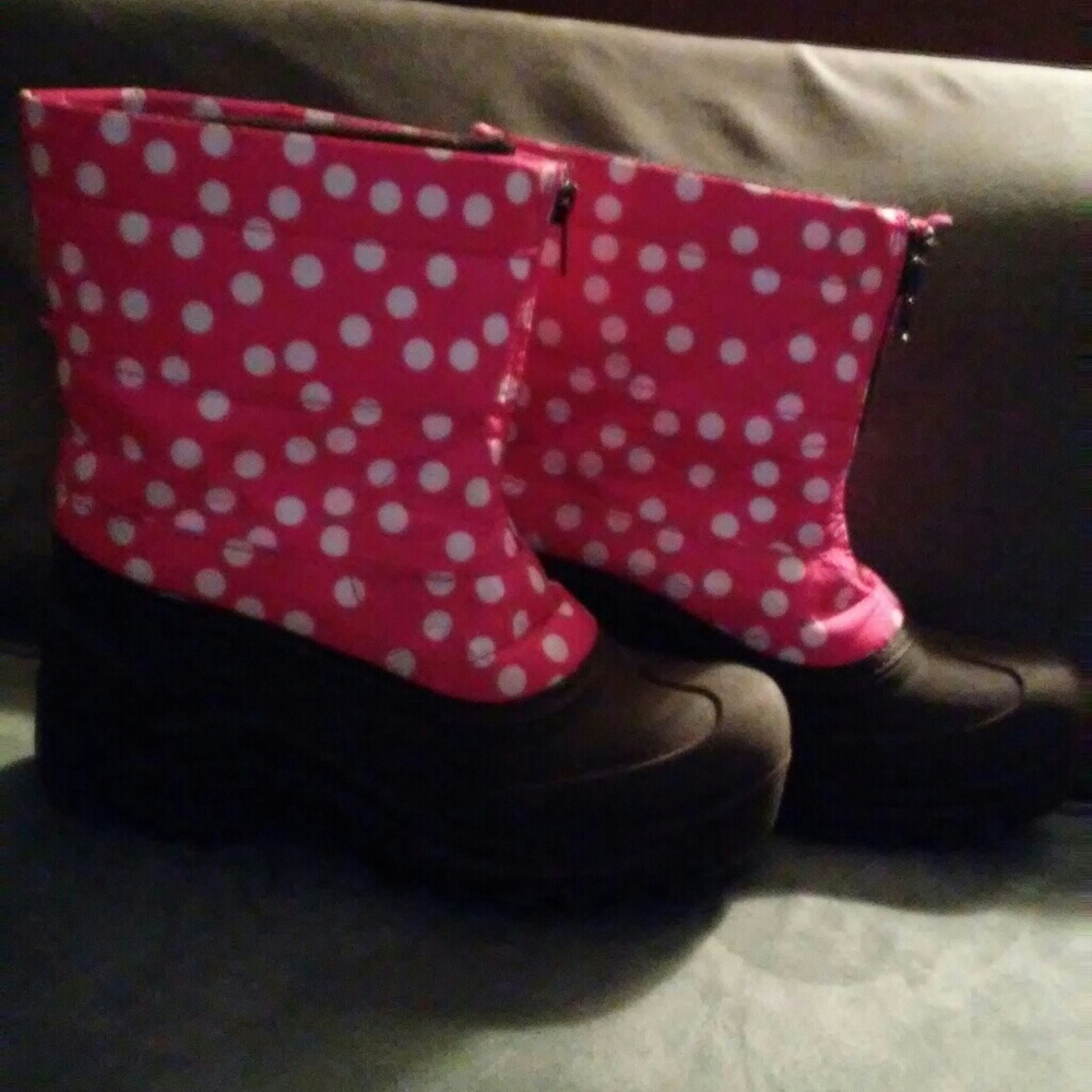Pink poka dot winter boots